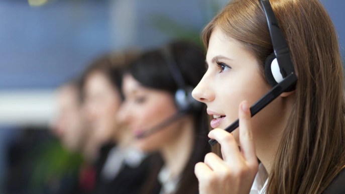 Fastweb riporta il call center in Italia. Pronte 220 assunzioni