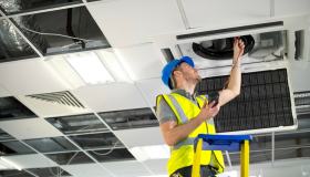 Aria condizionata in ufficio: cosa prevede il regolamento