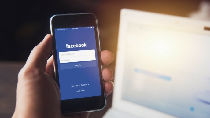 Facebook: violati anche 214mila profili italiani