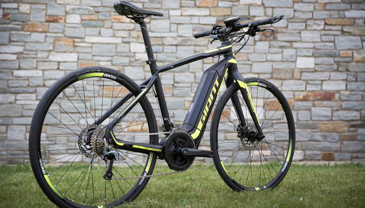 E-bike Giant Fastroad E+, velocità green