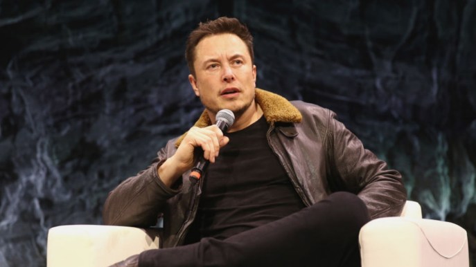 Chi sarà il primo turista nello spazio annunciato da Elon Musk