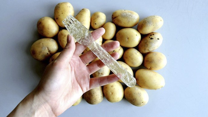 Forchette fatte di patate: ecco la nuova plastica biodegradabile