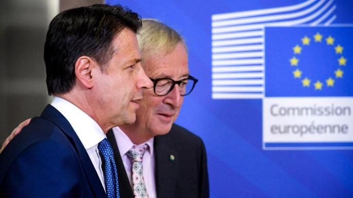 Davos, Conte critica l’euro: “Ha creato più debito e meno crescita”