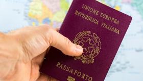 Passaporto elettronico, caos e ritardi: chi non riesce ad ottenerlo