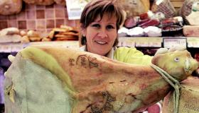 Prosciutti di Parma “made in Danimarca”: l’indagine di Report