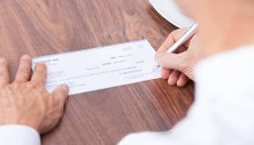 Assegno: come si compila e quali campi sono obbligatori