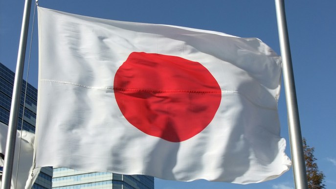 Mercati globali perdono slancio ma il Giappone attira investitori