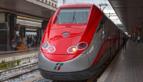 Menù stellato sul Frecciarossa Milano-Parigi: quanto costa, chi è lo chef