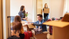 Caro affitti, governo fa dietrofront sui 660 milioni di euro per alloggi studenti