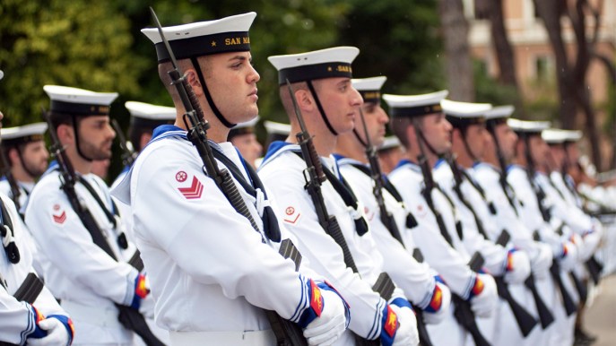 Concorsi: bando per 2.200 volontari di Marina Militare. Come partecipare