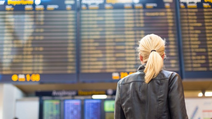 Biglietti aerei sempre più low cost, ma cosa sapere prima di prenotare un viaggio