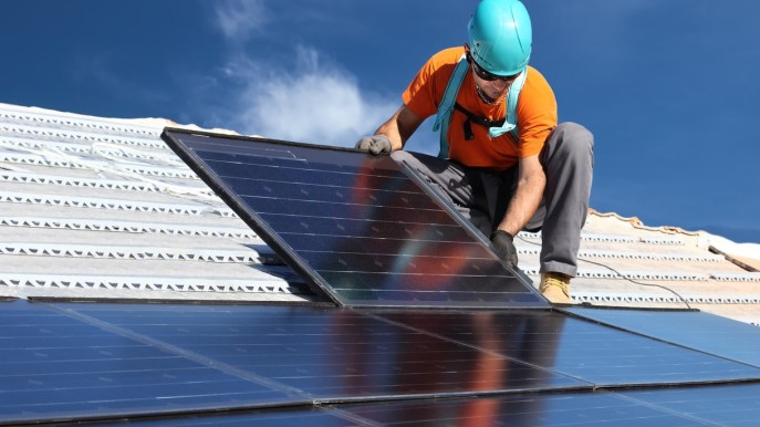 Italia, solare al palo: calano impianti e produzione di energia rinnovabile