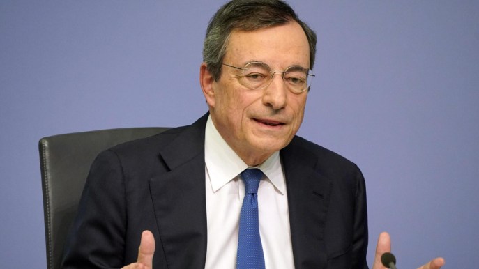 Draghi: da questa guerra si esce con debito pubblico, sussidi e stop alle tasse