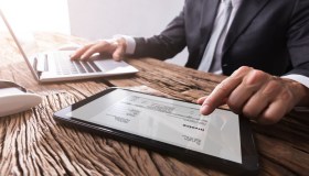 Pagamenti PA, proposta UE: limite a 30 giorni per le PMI