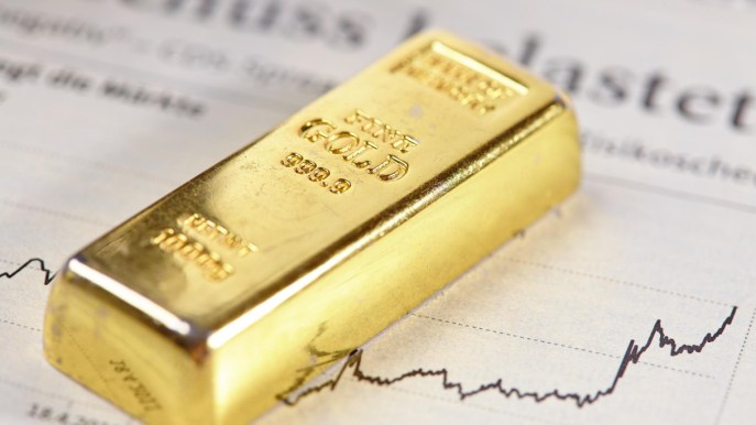 Su e giù dell’oro in borsa dopo il record storico