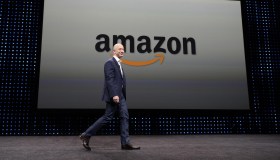 Amazon “si fa” casa: il colosso di Bezos recupererà appartamenti low cost per i dipendenti