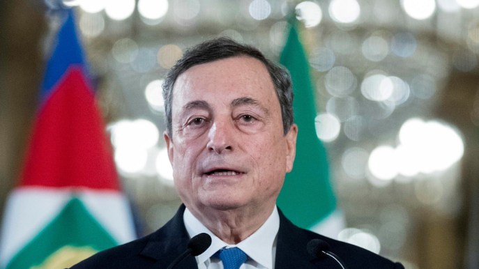 Draghi in marcia verso Palazzo Chigi: scenari, ostacoli e scommesse