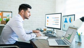 Lavoro, 5 abitudini per aumentare la produttività suggerite da LinkedIn