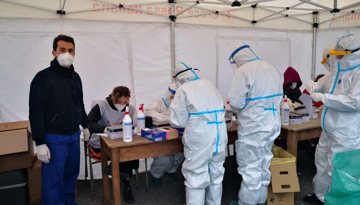Torna la zona gialla: la prima Regione da lunedì 30 agosto. 2 Comuni in arancione