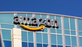 Amazon Italia apre nuova sede: 1.000 posti di lavoro, figure e requisiti