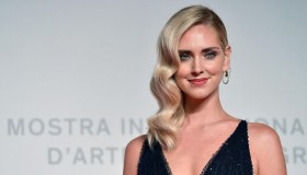 Chiara Ferragni firma nuova collezione occhiali Safilo: quando arriva e quanto vale il titolo in Borsa