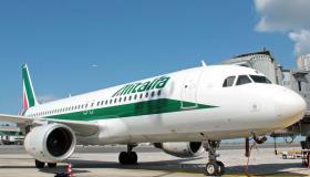 Quanto è costata Alitalia a ognuno di noi: cifre esorbitanti