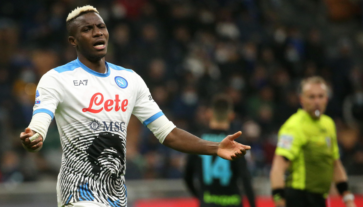 Osimhen, quanti soldi guadagna al Napoli e quanto è costato