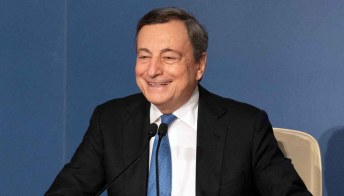 Draghi sotto attacco del Codacons: cosa succede