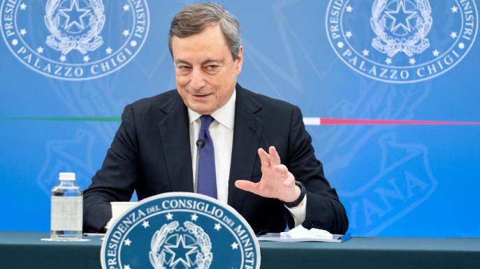 Caro bollette, dossier inguaia Draghi: partiti in pressing