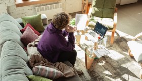 L'”Easy Friday” sbarca anche in Italia? Cos’è la nuova “moda” e come funziona