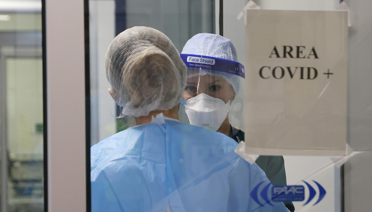 Covid, contagi quintuplicati e morti raddoppiati: tutti i dati