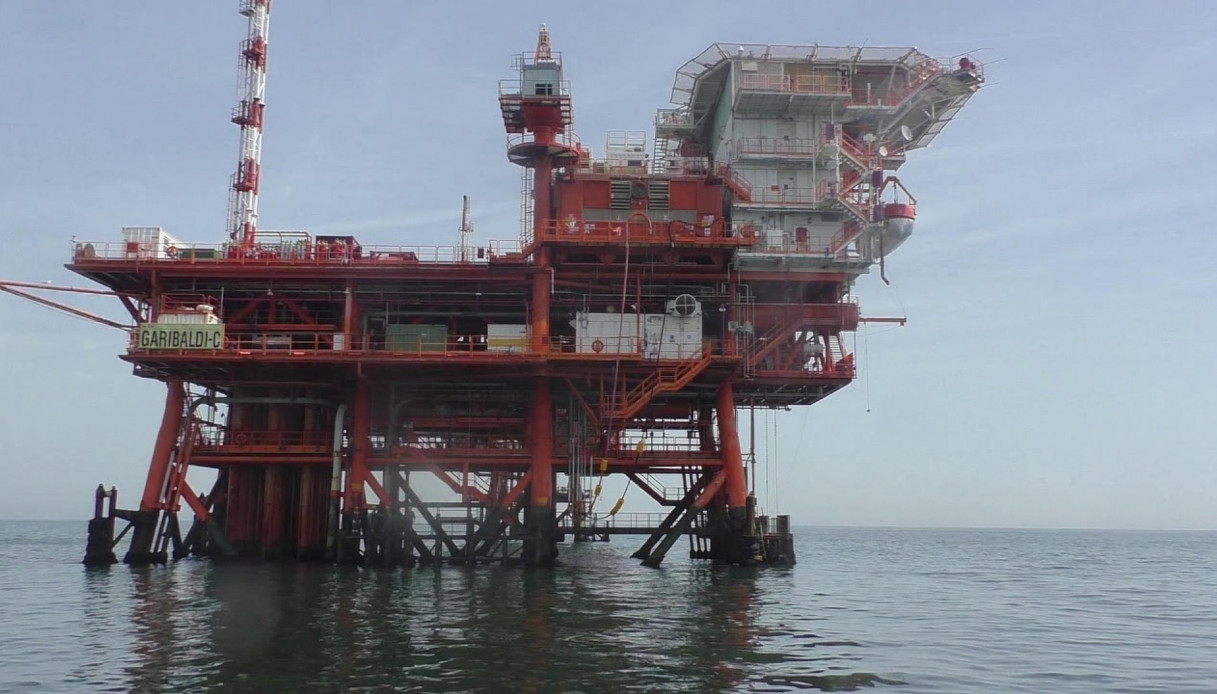 Caro bollette, tornano le trivellazioni? Cosa ha deciso il Governo