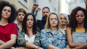 Ucraina, figlie degli oligarchi in rivolta: chi sono le donne anti-Putin