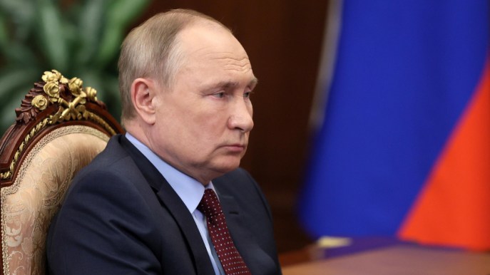 Putin perde i pezzi: Chubais fugge, la governatrice della banca centrale ci prova