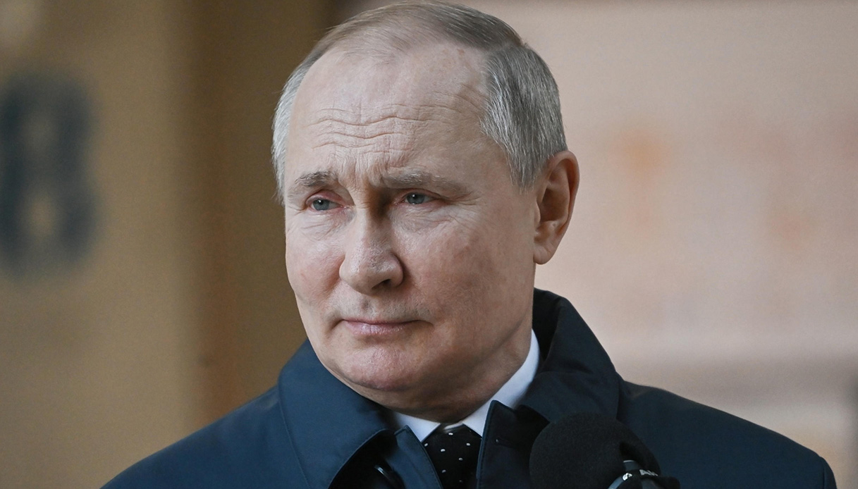 Putin malato e lasciato solo dal suo esercito: cosa sta succedendo