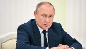 Vicepresidente Gazprombank fugge e combatte con Kiev: l’attacco a Putin