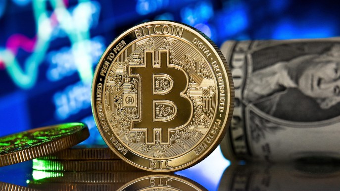 Bitcoin in caduta libera: ecco perché non tirano più le criptovalute