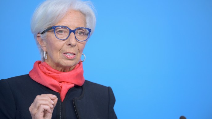 Lagarde (BCE): probabile uscita da tassi negativi entro fine settembre