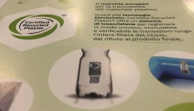 Plastica riciclata, nasce la prima etichetta blockchain