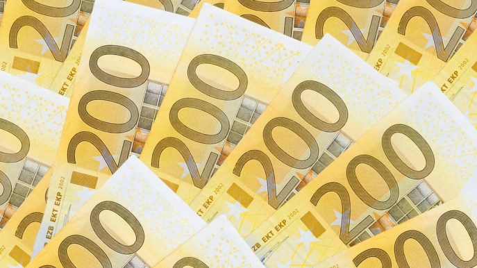 Bonus 200 euro nella busta di paga di ottobre, chi lo riceverà