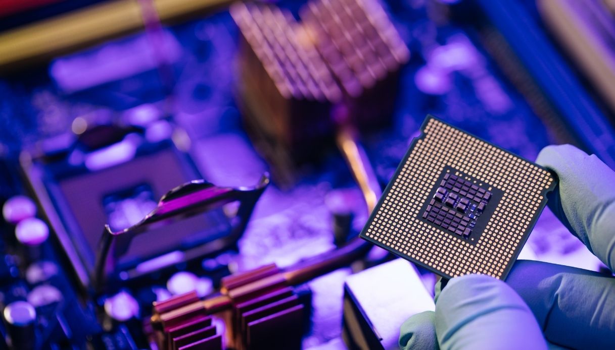 Chip, il colosso di Taiwan pronto a investimenti record in Italia