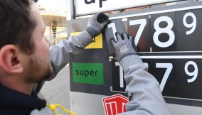 Perché la benzina aumenta anche con i tagli alle accise