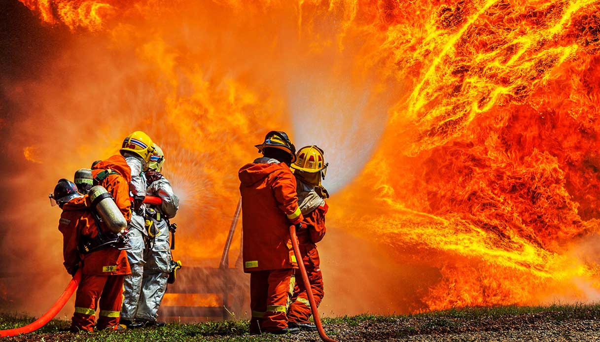 Europa, recorde de calor e incêndios: 346.000 hectares em fumaça