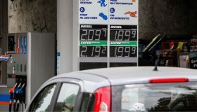 Benzina alle stelle, prezzi record: nuovi interventi in arrivo dal governo
