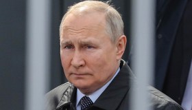 Russia in ginocchio per le sanzioni: non si trovano cibo e farmaci