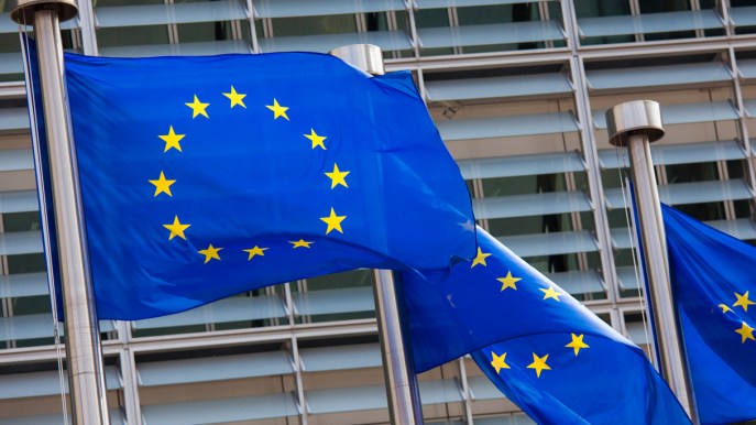 Eurobarometro Estate 2022, aumenta la fiducia nell’UE