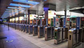 Caldo e disservizi sui mezzi pubblici: come chiedere il rimborso