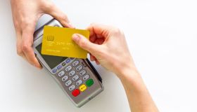 Carte di credito e bancomat: è boom dei pagamenti digitali