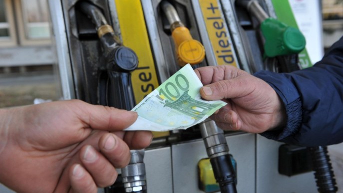 Prezzo carburante risale: cosa accadrà dopo il 20 settembre