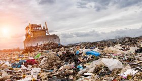 Benzina dai rifiuti, al via l’esperimento pilota in Italia